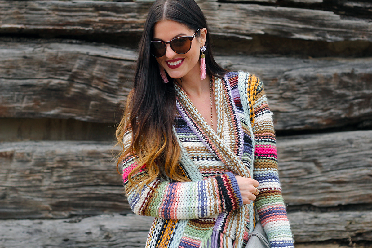 Colorful long sweater and Bow Clutch