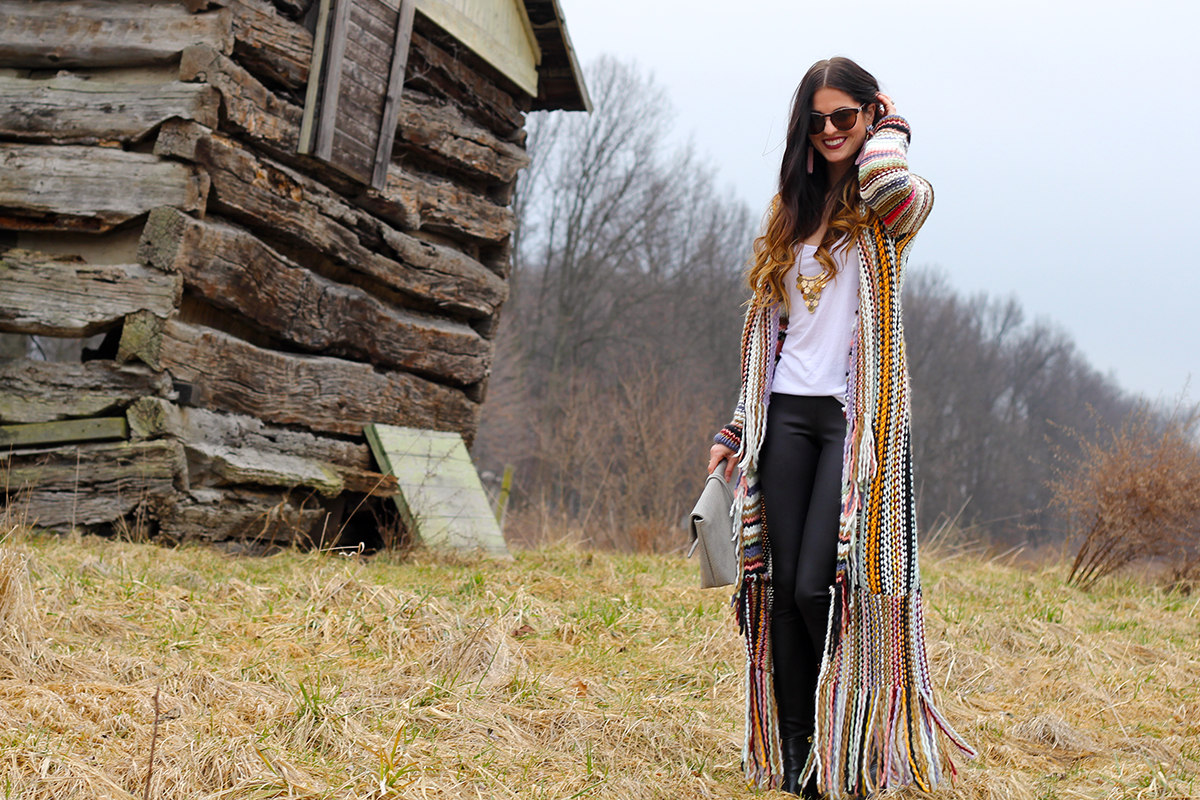 Colorful long sweater and Bow Clutch