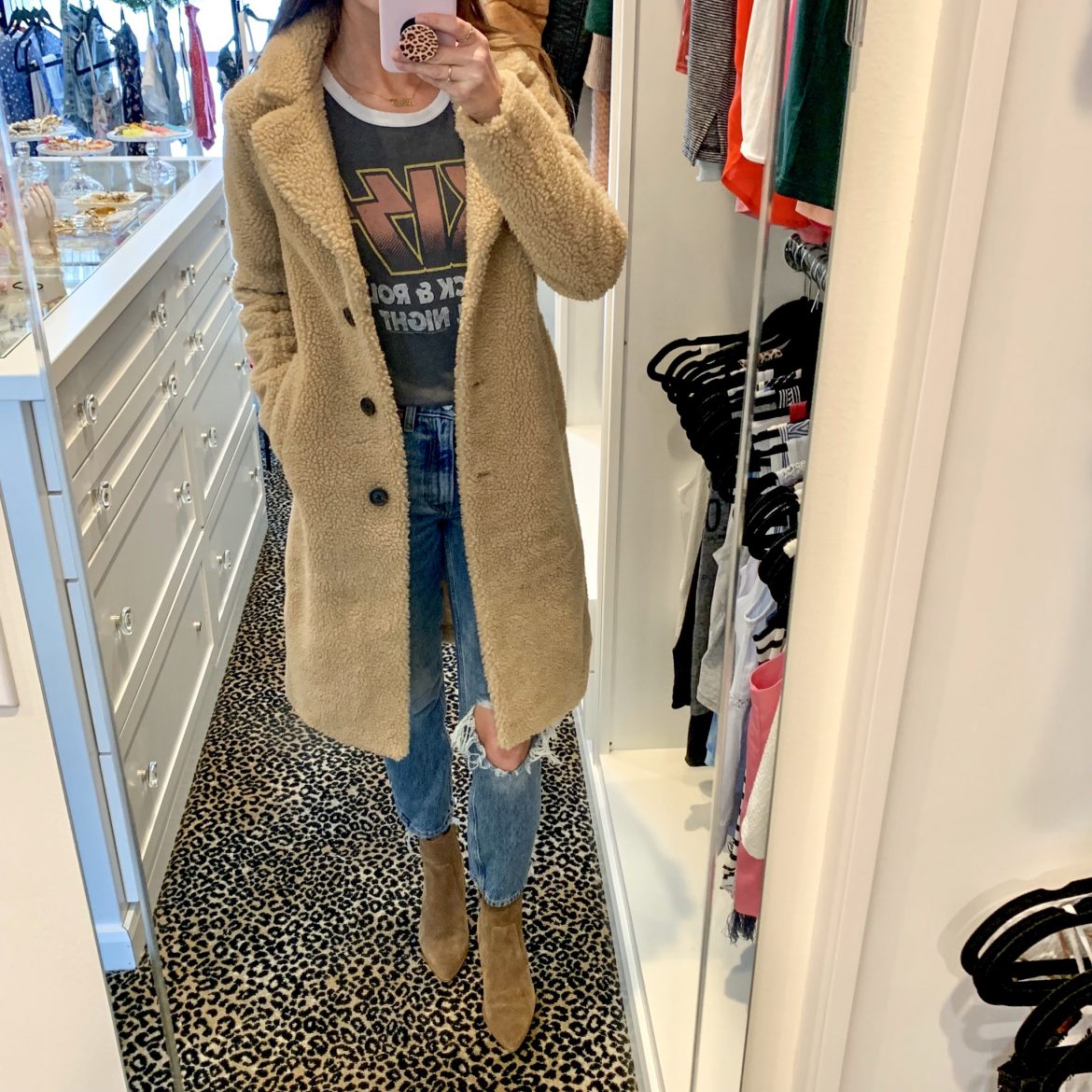 Teddy Coat + Mom Jeans